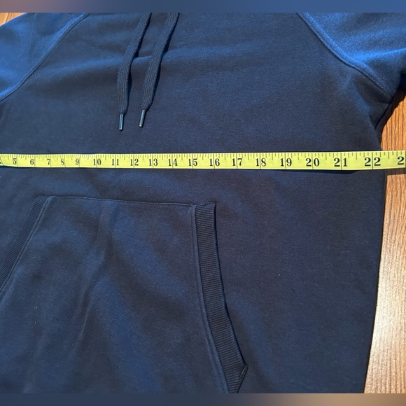 TASC men’s hoodie in Large. In good shape fleece interior n bamboo technology. - Picture 3 of 9